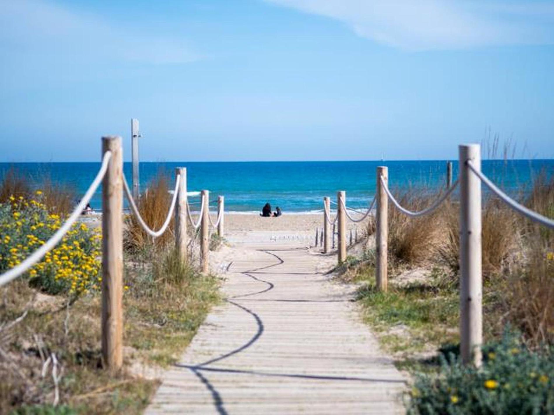 New Beside Sitges With Pool Beside Apartment Vilanova i la Geltru